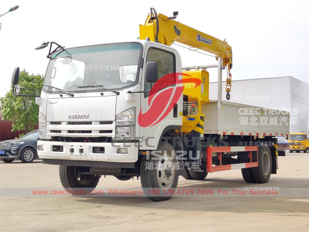 ISUZU 700P 4&times;4 cargo truck with crane for sale
