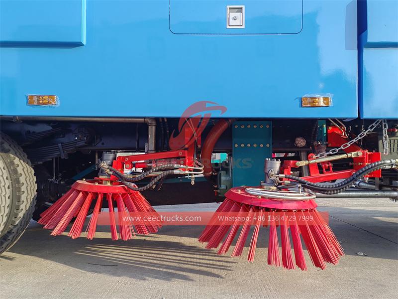 Howo 8CBM street vacuum sweeping truck Howo 8CBM street vacuum sweeping truck