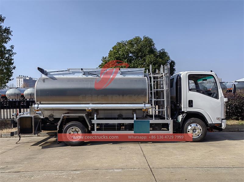 RHD ISUZU fuel transfer tanker truck RHD ISUZU fuel transfer tanker truck