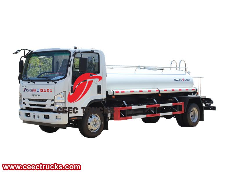 Isuzu 4x4 4cbm off-road potable water tanker Isuzu 4x4 4cbm off-road potable water tanker