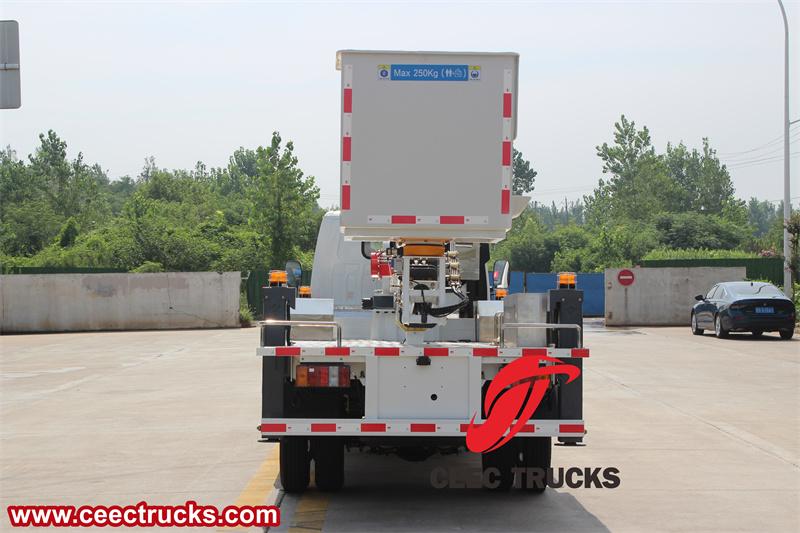 Isuzu ELF 16m manlifter truck Isuzu ELF 16m manlifter truck