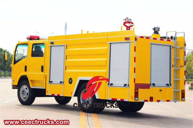 Isuzu ELF fire department firefighting truck Isuzu ELF fire department firefighting truck
