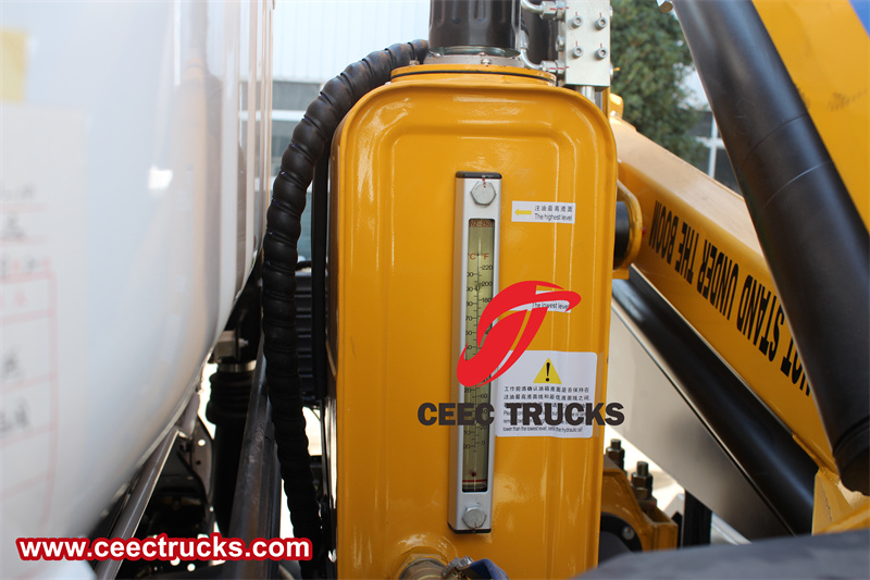 Hydraulic oil tank Hydraulic oil tank