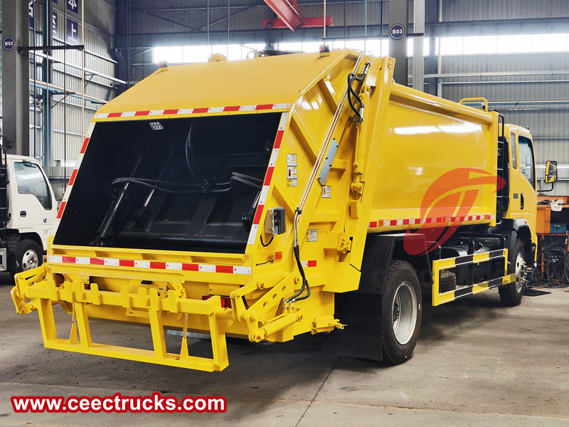 HOWO brand rear loader compactor truck