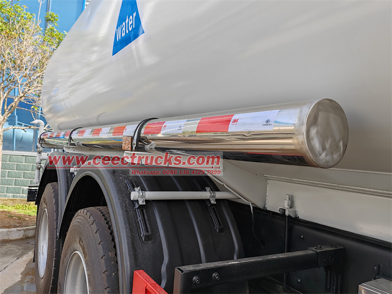 Isuzu GIGA drinking water tanker truck Isuzu GIGA drinking water tanker truck