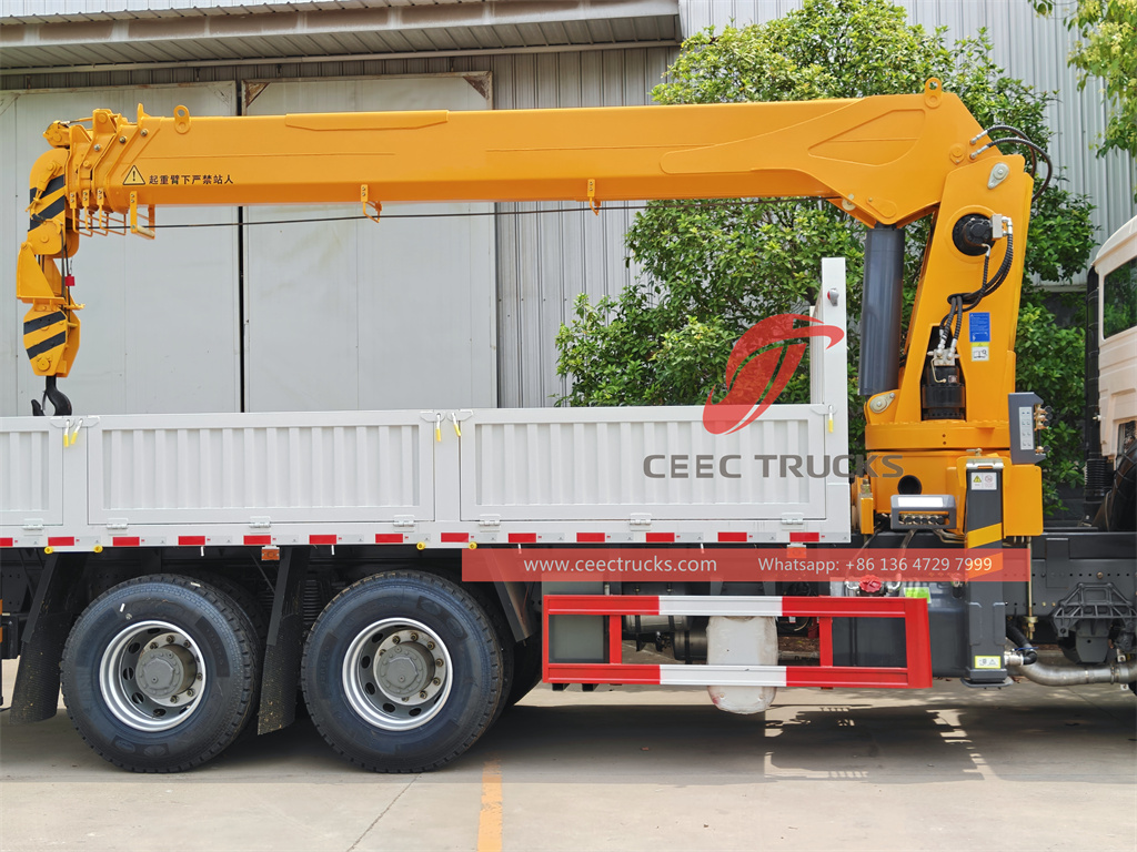 Howo 20tons crane truck