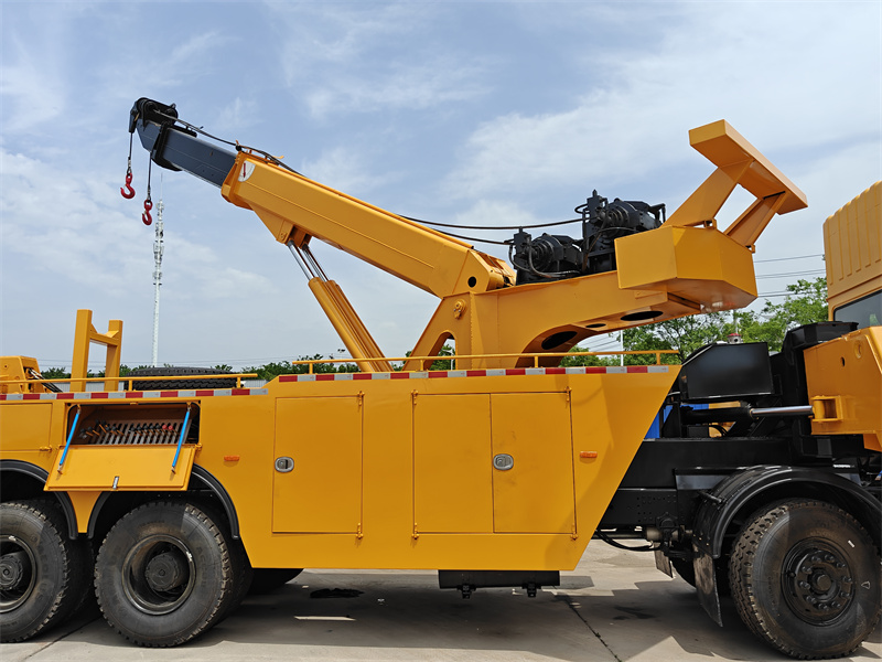 50 tons rotator tow truck with boom crane