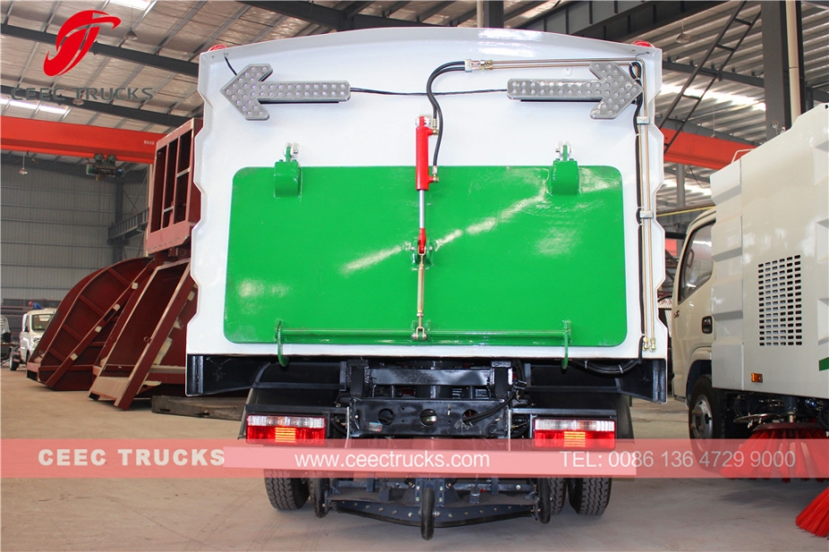 동풍 4000L 도로 청소차