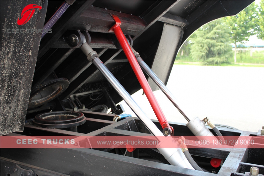 동풍 5000L 진공 도로 청소차