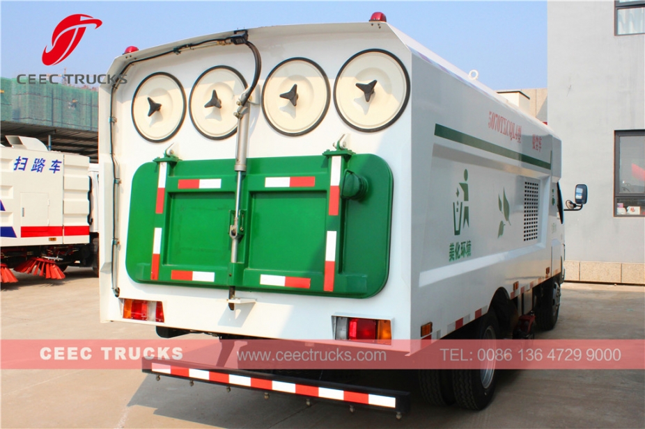 이수즈 5CBM 진공 로드 스위퍼 트럭
