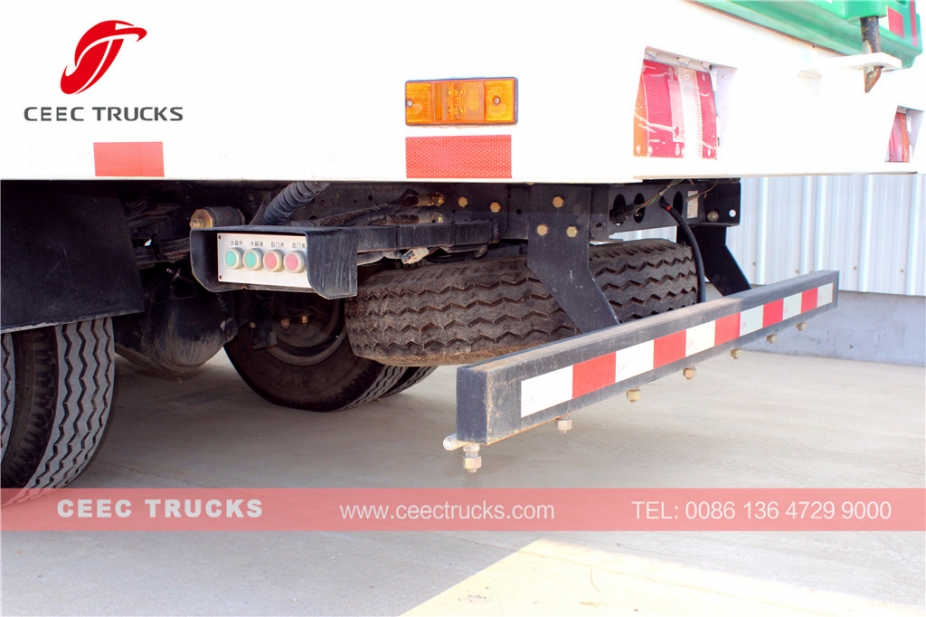 이수즈 5CBM 진공 로드 스위퍼 트럭