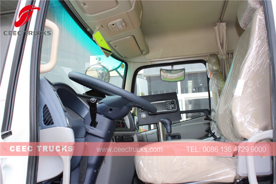 동풍 12,000L 도로 청소차량