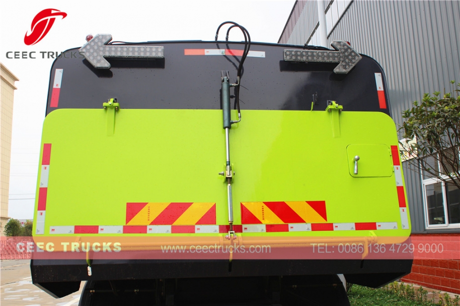 동풍 12,000L 도로 청소차량