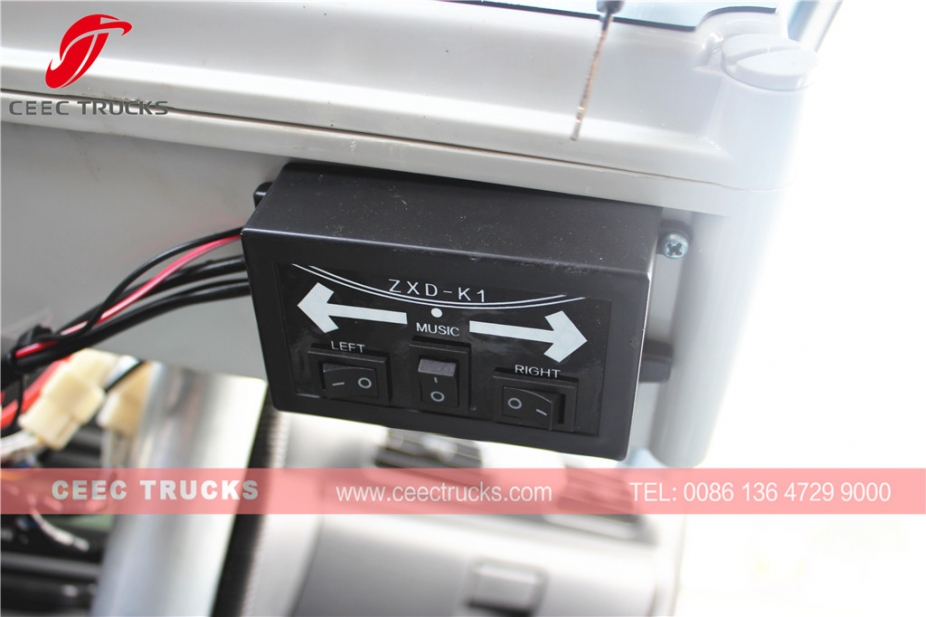 동풍 10,000L 도로 청소차