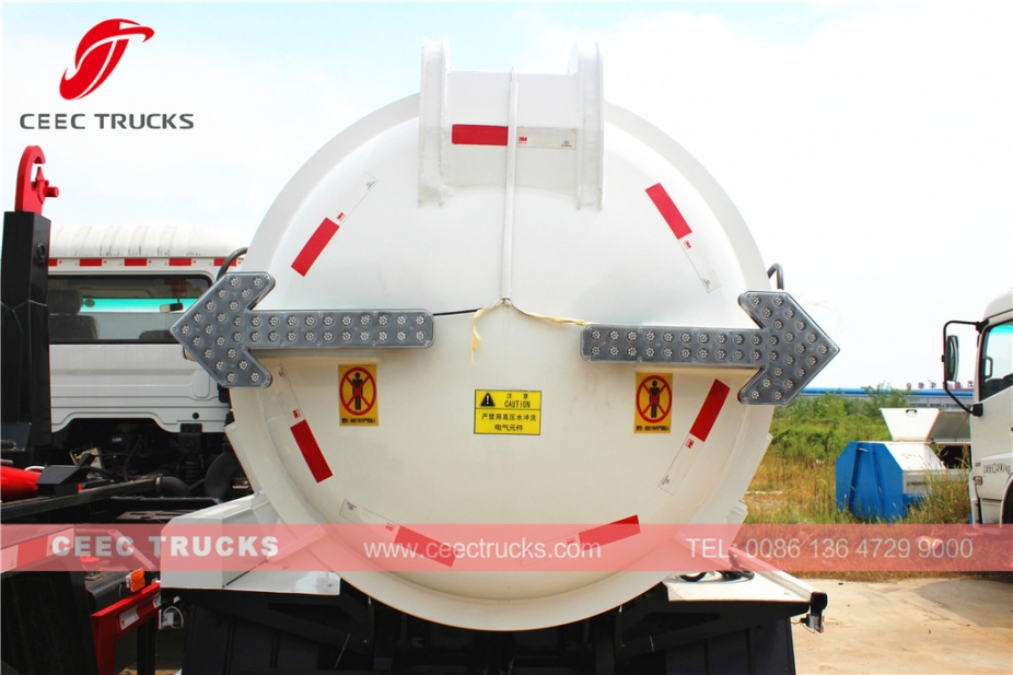 이수즈 4,000리터 음식물쓰레기 탱크로리