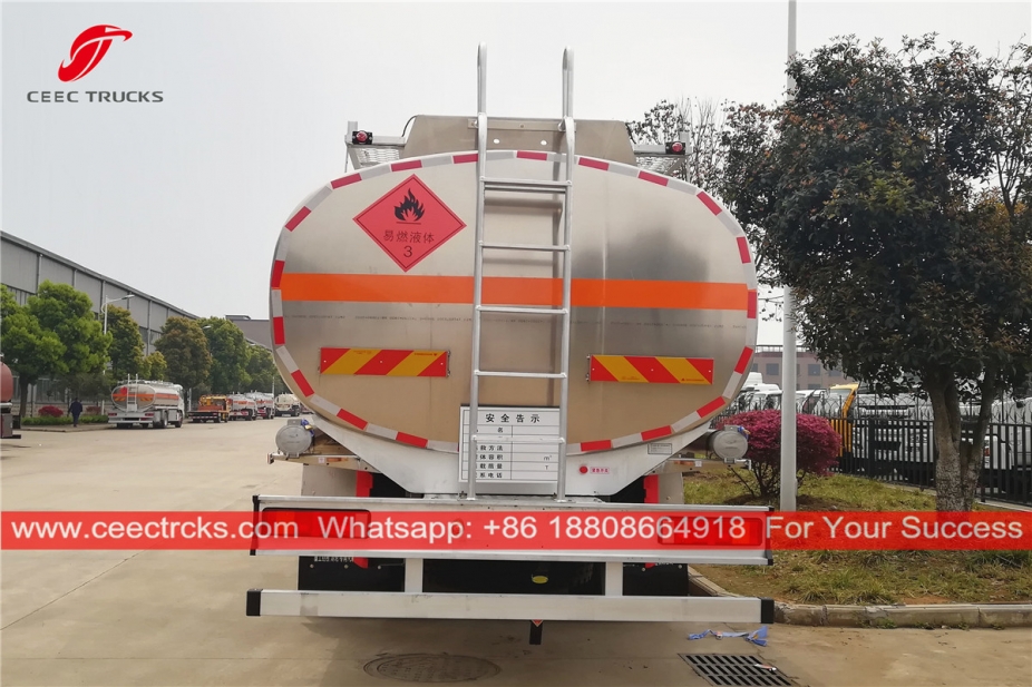 시노트럭 8x4 연료 운반 트럭