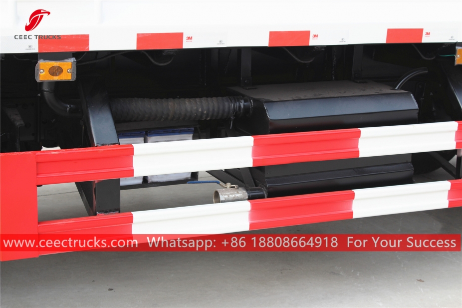 10CBM 동풍 압축 쓰레기차