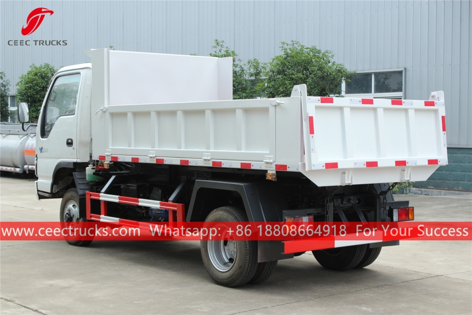 이수즈 오프로드 덤프트럭