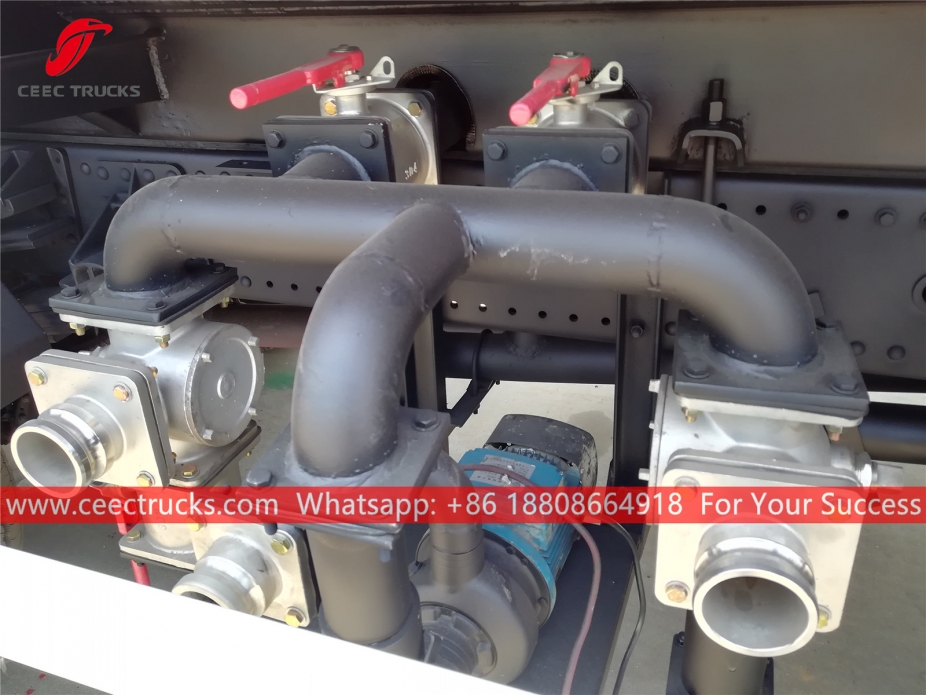 18CBM 동풍 살수차