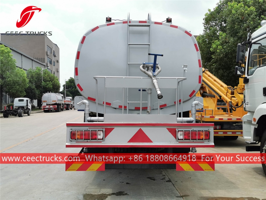 포톤 물 운반 트럭