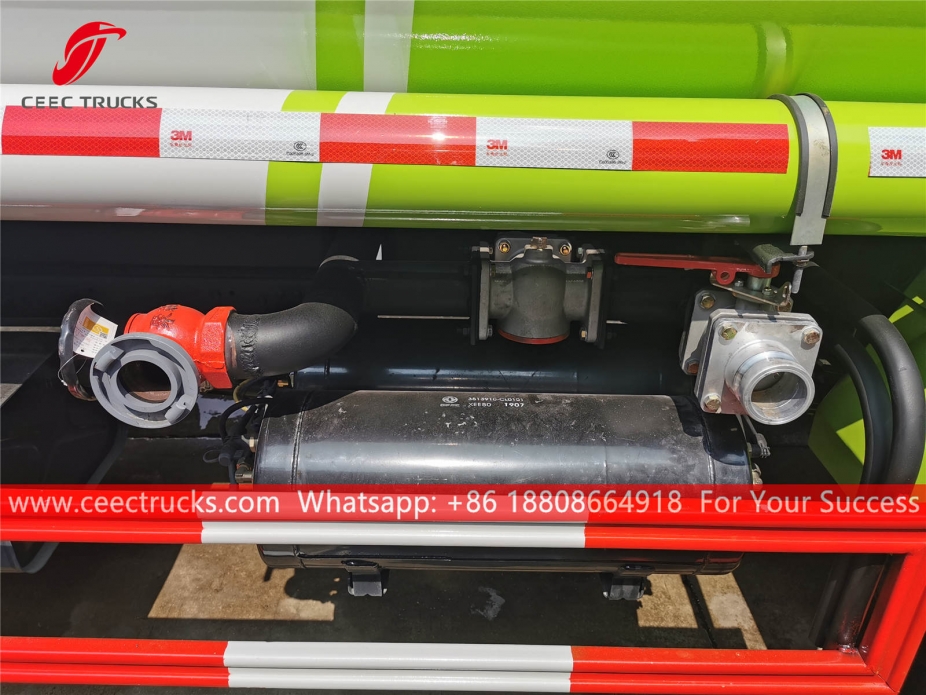 동풍 5CBM 물탱크 트럭