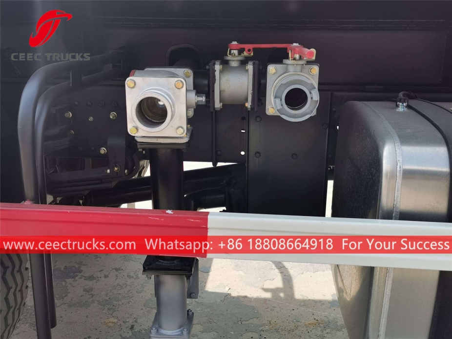 샤먼 8CBM 물탱크 트럭