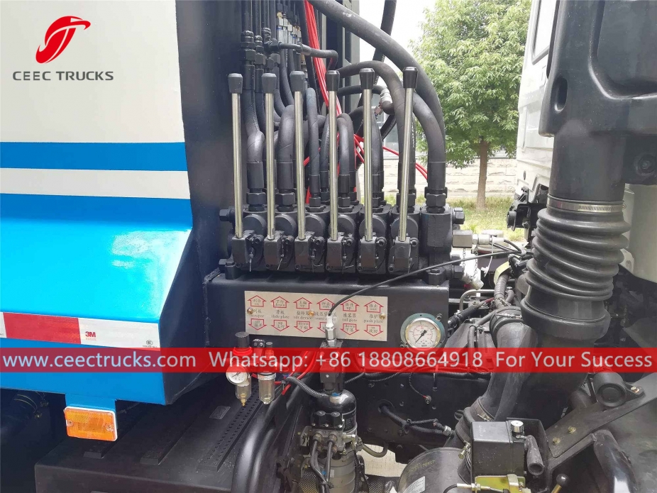 이스즈 8CBM 후면 적재 쓰레기차