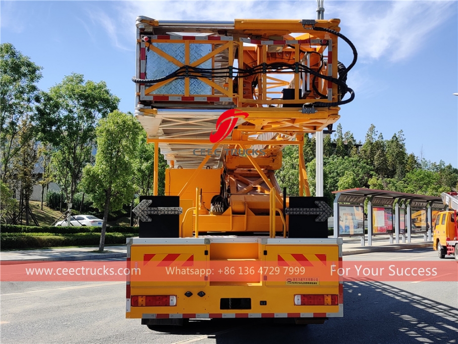 18m 교량 검사 트럭 HOWO