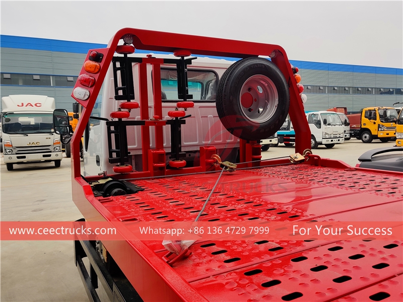 이스즈 NQR 렉커 트럭