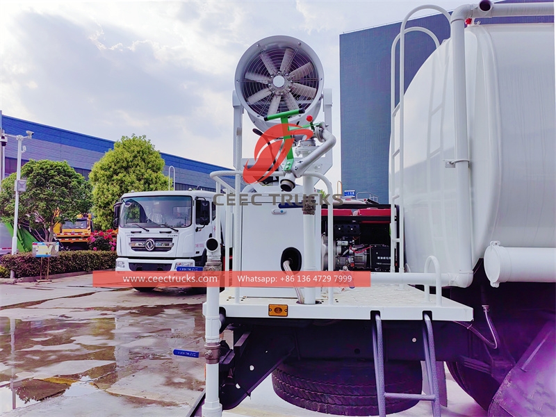 16CBM 대용량의 이스즈 기가 고효율 방진 트럭