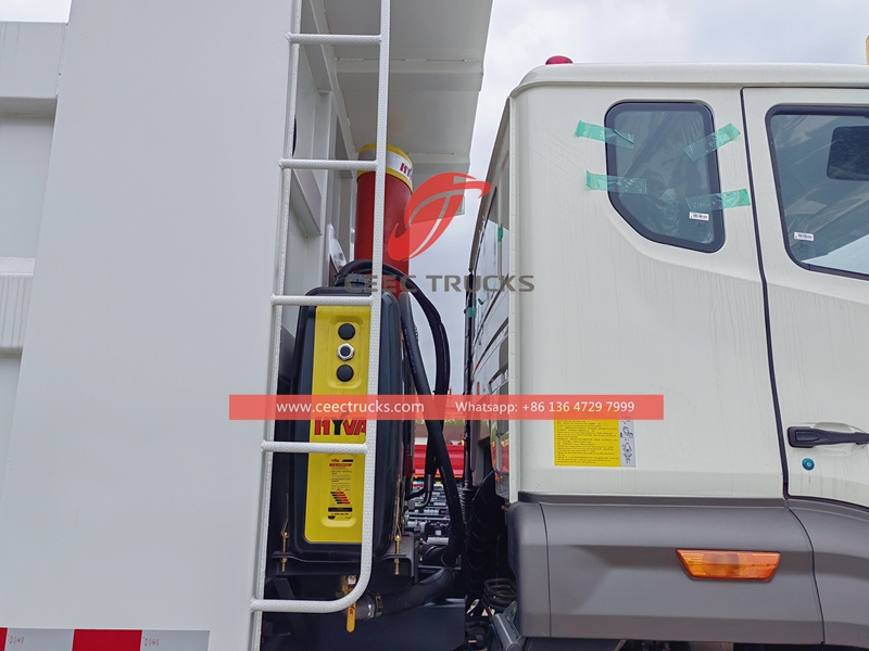 공장 직판 Sinotruk 8x4 420HP 40톤 덤프 트럭