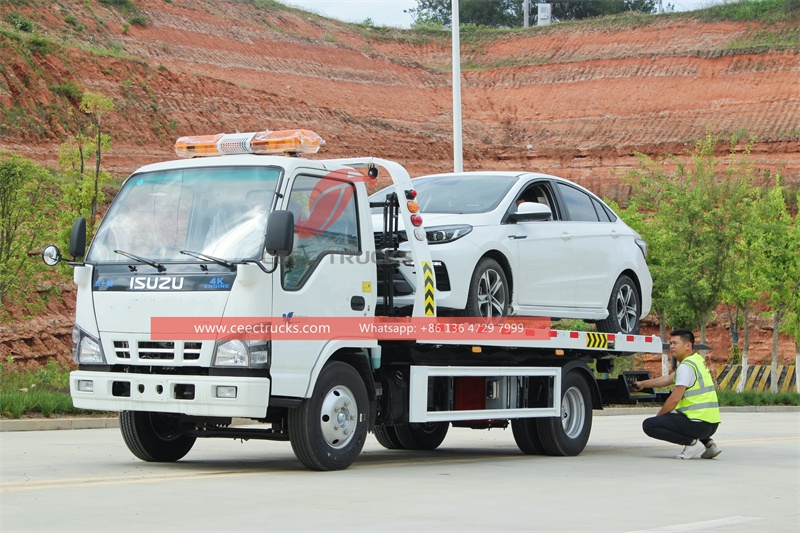 ISUZU NKR 3Ton breakdown wrecker truck made in China