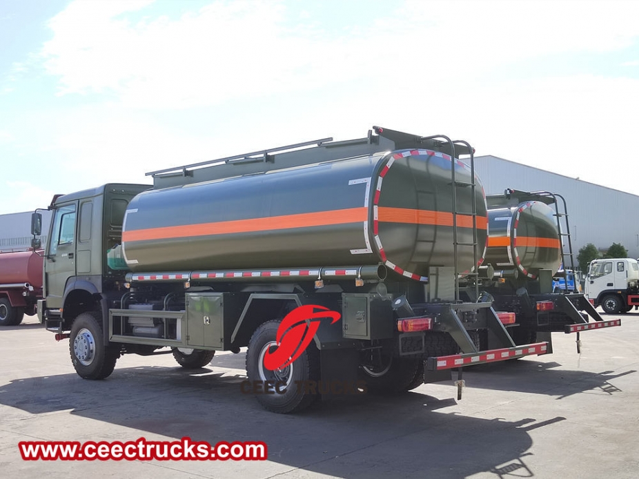 호우 4x4 구동 군용 이동식 디젤 주유 트럭
