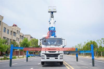 Isuzu GIGA 45m manlift hydraulic platform truck