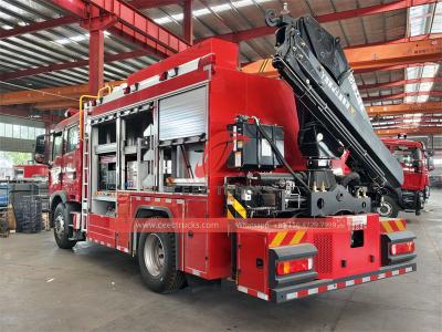 HOWO 4x2 fire rescue truck with lighting system