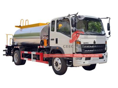 Howo light-duty 3000L asphalt spreading truck