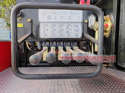 Howo multipurpose fire truck with hydraulic crane