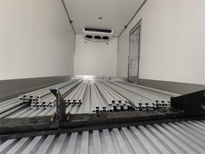 Isuzu 100P off-road refrigerator van truck