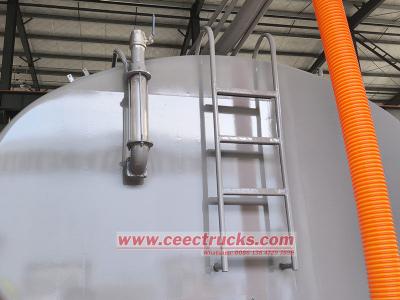 Isuzu 10cbm septic pump tanker