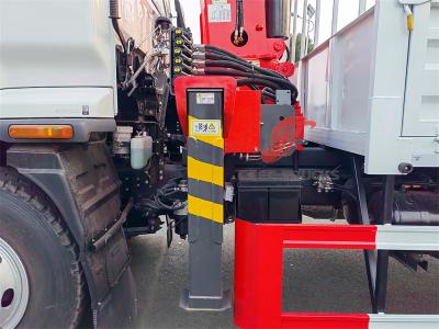 Africa ISUZU FTR cargo truck with telescopic crane 