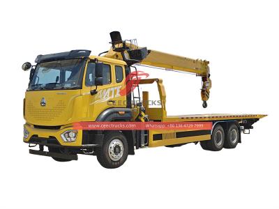 Sinotruk new cabin wrecker truck with 8T crane