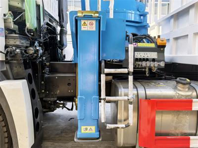 Isuzu GIGA 6x4 truck 14T crane with direct sale