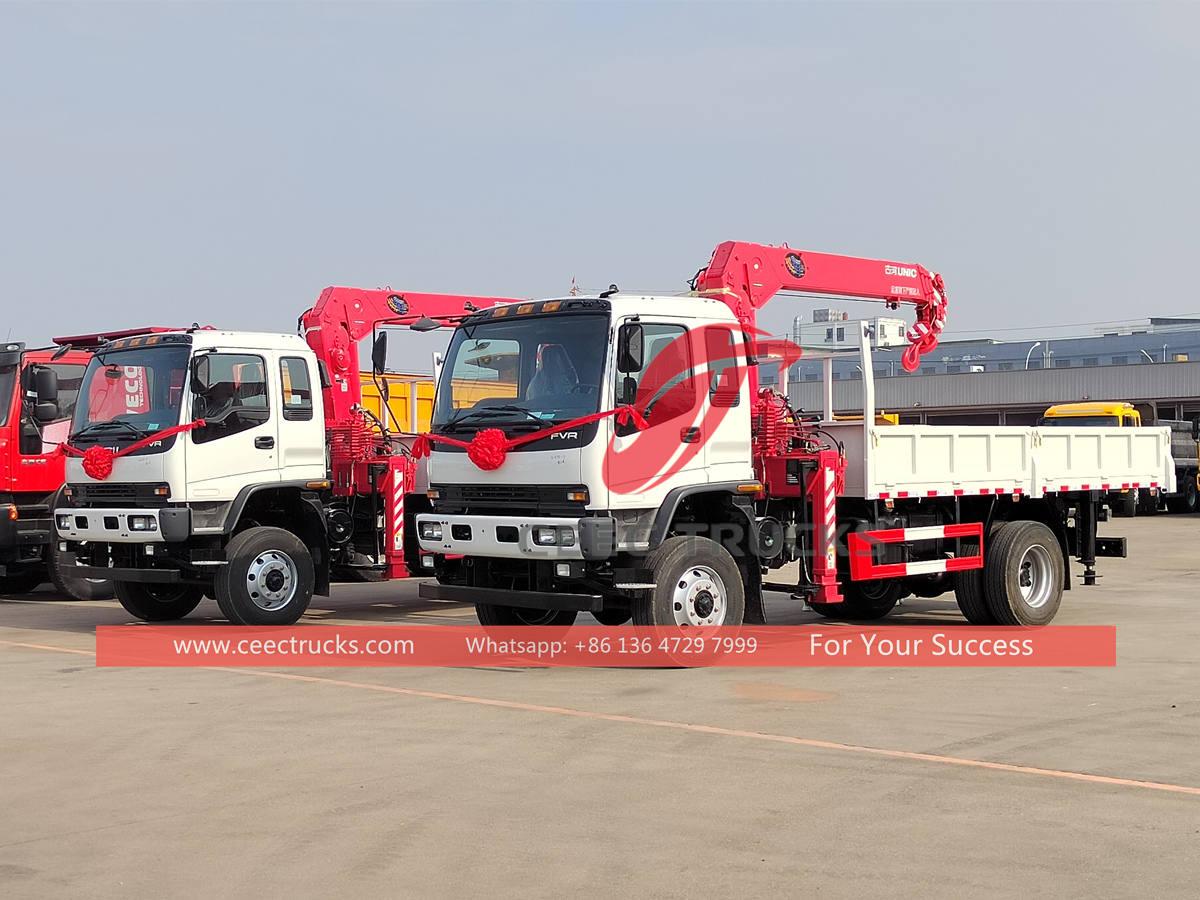 필리핀 - 수출된 2대의 ISUZU FVR 4×4 트럭 장착식 크레인 UNIC