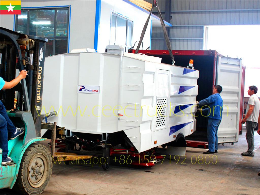 동아시아 고객이 샘플 주문으로 5cbm 도로 청소차 키트 구매